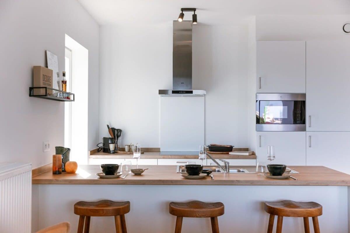 Huswell - Lovely New Apartment At The Harbor + Parking Брюгге Экстерьер фото